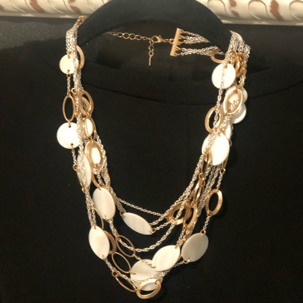 Gold/Silver/white necklace